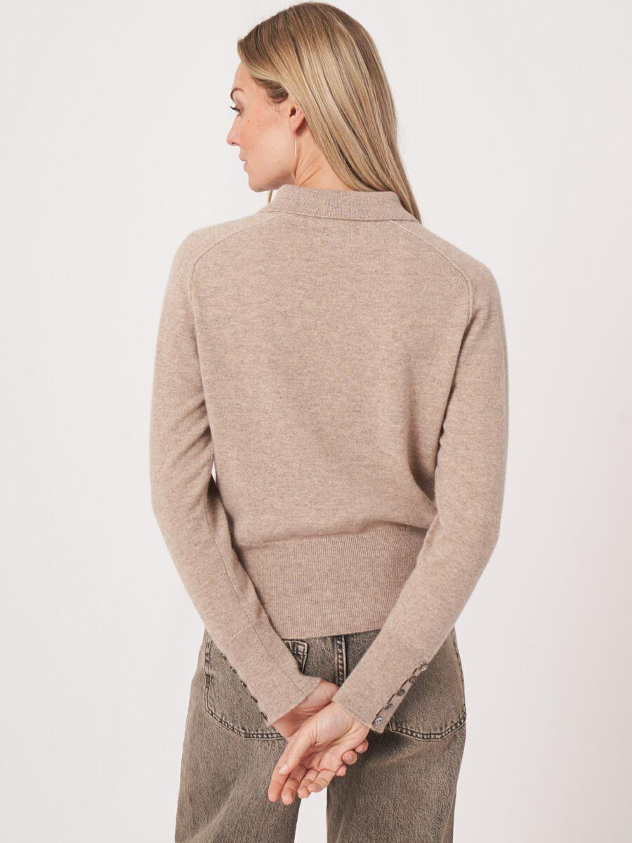 Repeat Cashmere Fijn Gebreide Cashmere Trui Met Polokraag