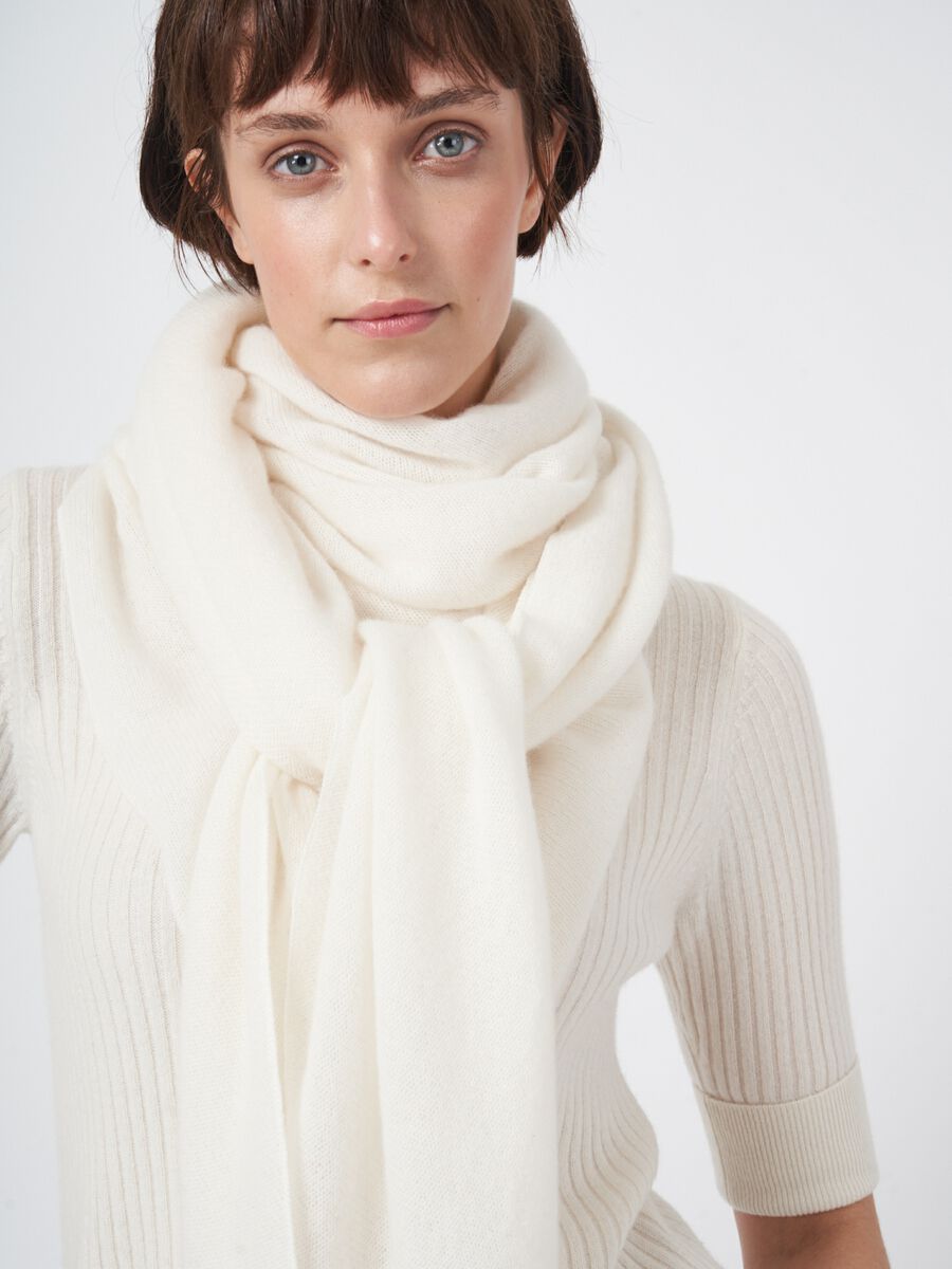 Repeat Cashmere Fijngebreide Organisch Cashmere Driehoekige Sjaal