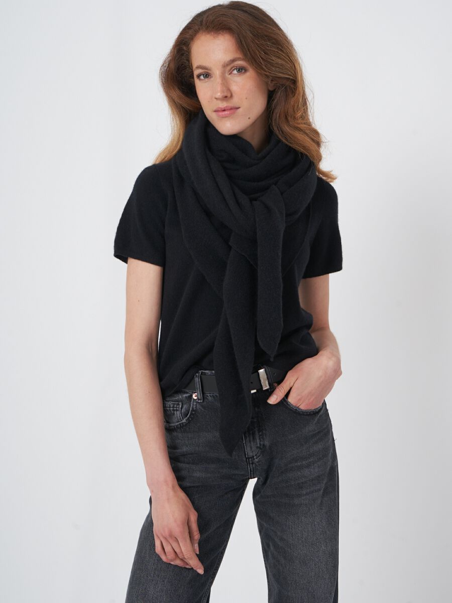 repeat cashmere Fijngebreide organisch cashmere driehoekige sjaal