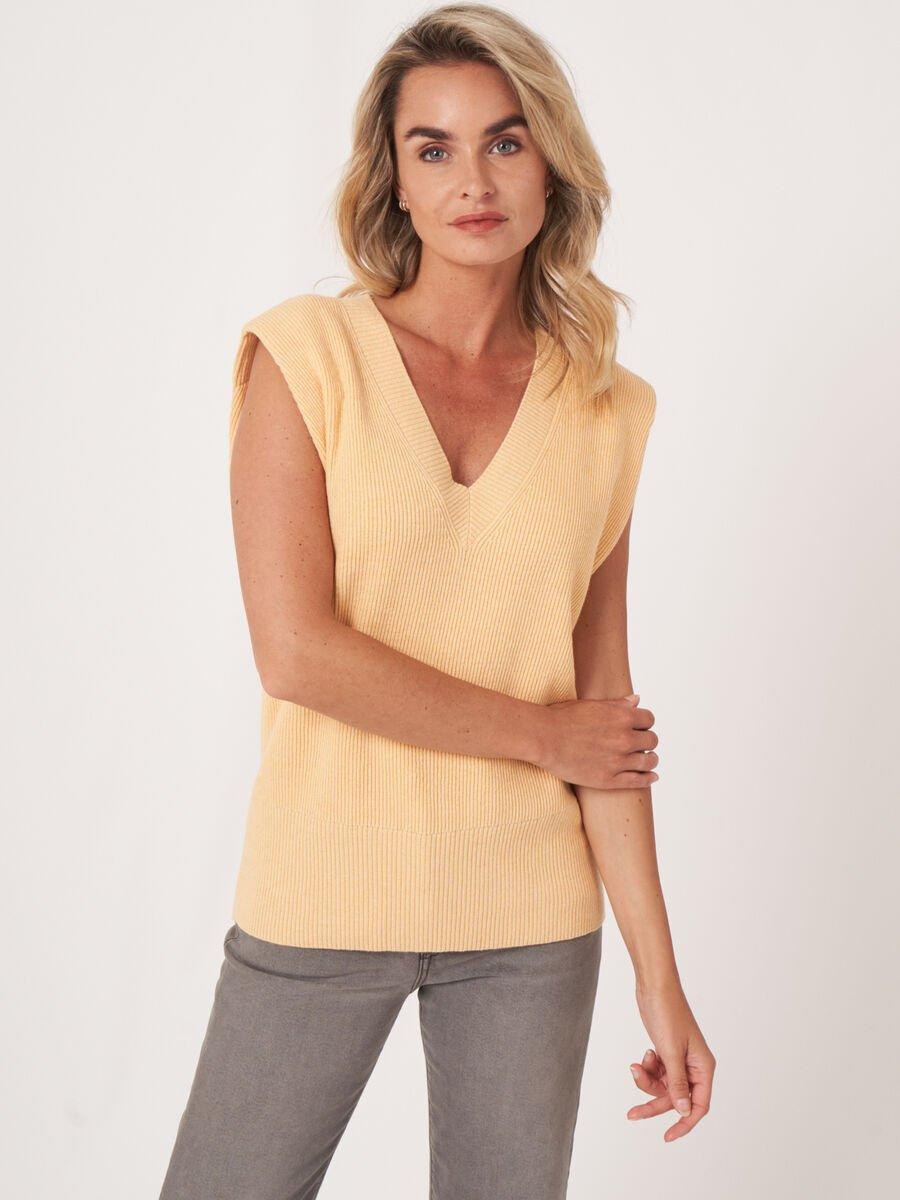 Repeat Cashmere Gebreide Mouwloze Top Met Diepe V-hals