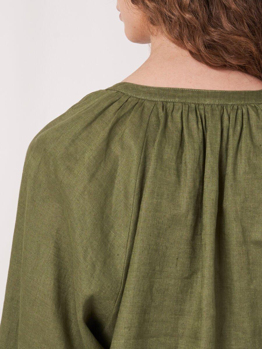 Repeat Cashmere Geknoopte Linnen Blouse Met Pofmouw