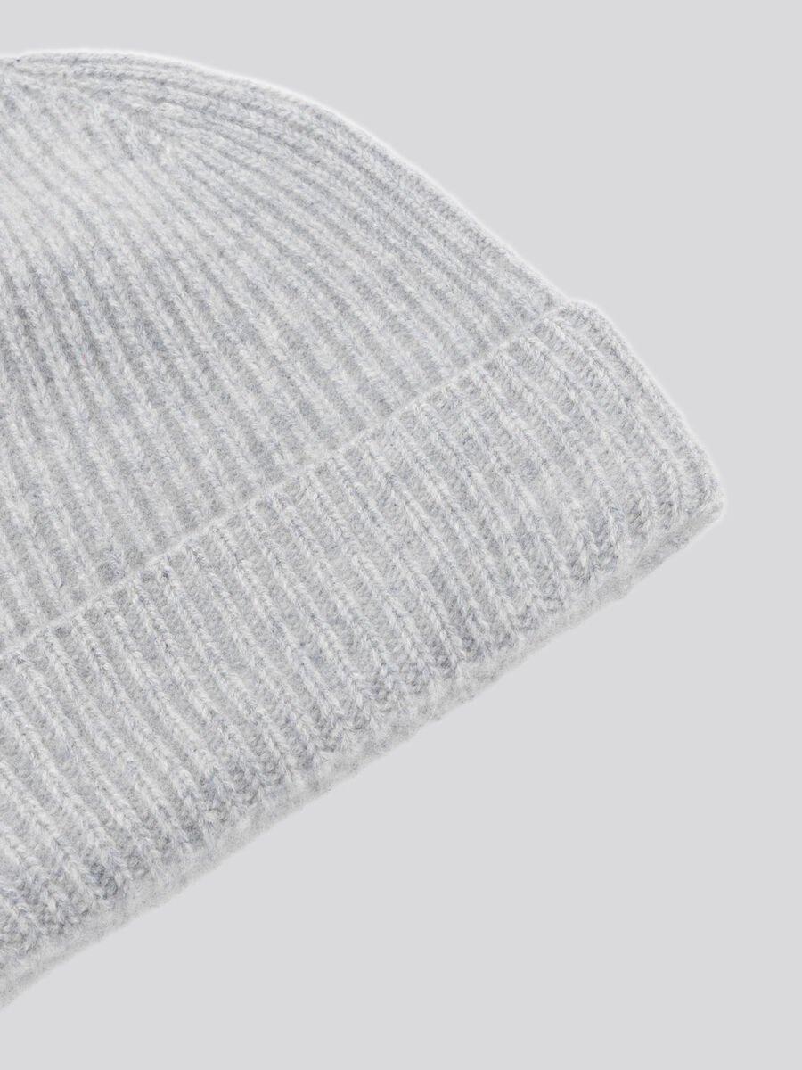 Repeat Cashmere Geribde Muts Van Biologisch Cashmere