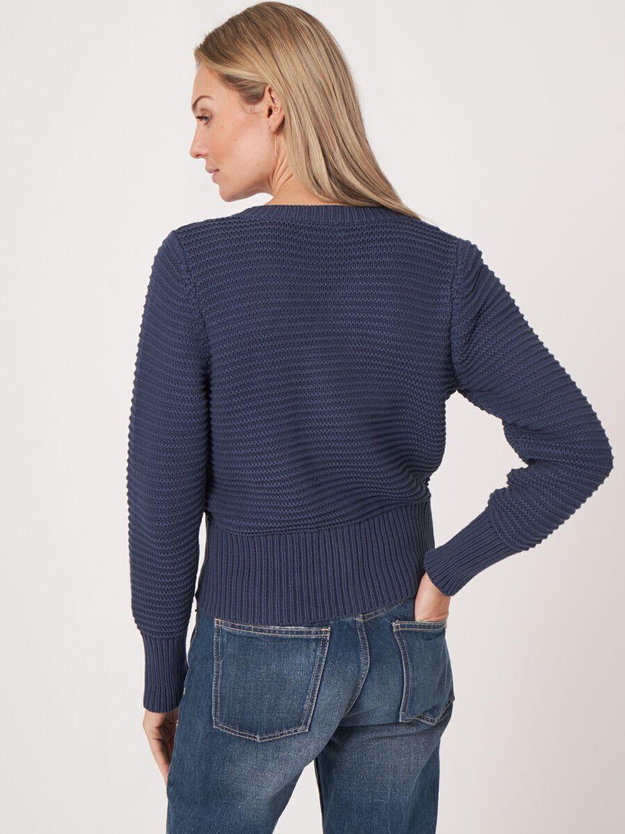 Repeat Cashmere Katoenen Gebreid Vest Met Strikkoord