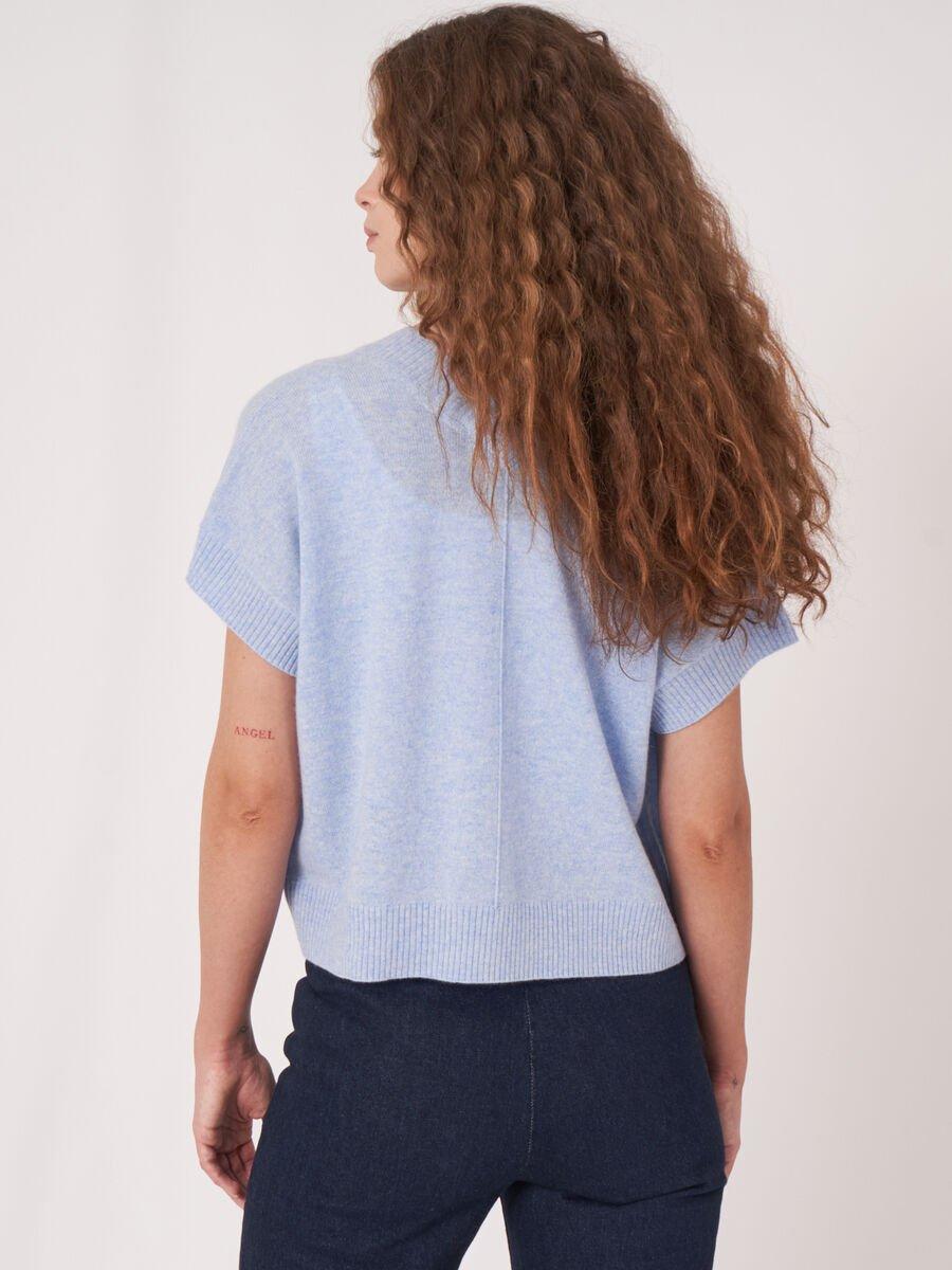 Repeat Cashmere Kort Vestje Met Geribde V-hals Op De Rug