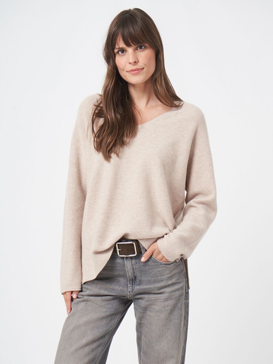 Repeat Cashmere Naadloos Gebreide Cashmere Trui Met V-hals