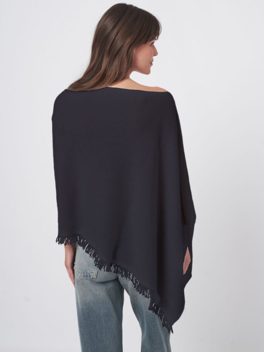 Repeat Cashmere Organisch Cashmere Poncho Met Franjes
