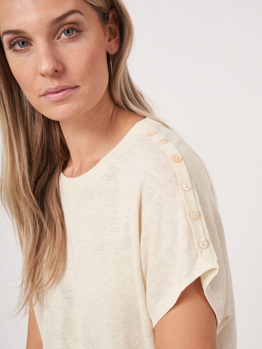 Repeat Cashmere Poncho Gebreide Zuiver Linnen Trui Met Knopen Op Schouder