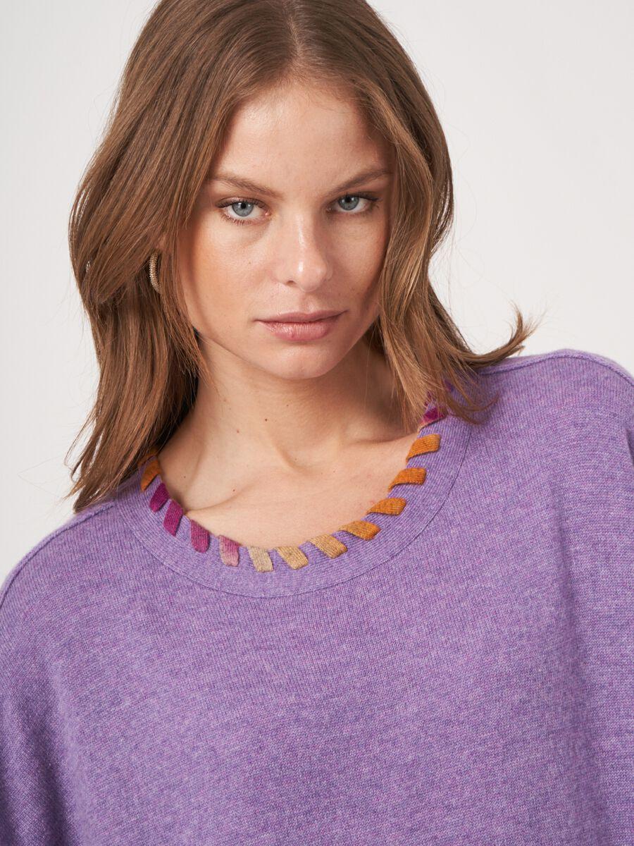 Repeat Cashmere Poncho-trui Van Biologisch Cashmere Met Geborduurde Festonsteek