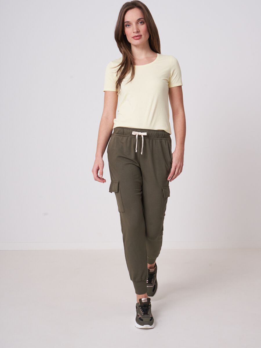 Repeat Cashmere Basic Dames T-shirt Met Ronde Hals