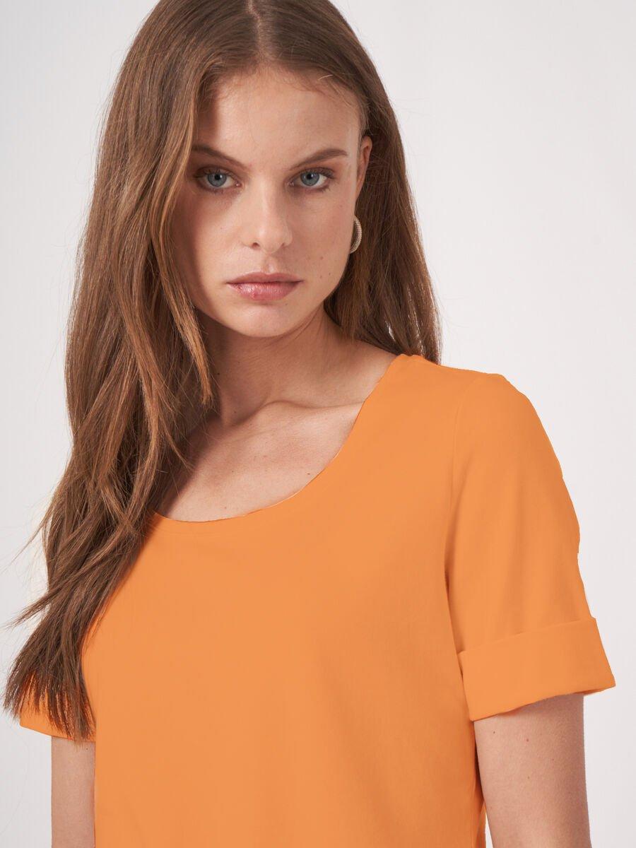Repeat Cashmere Dames T-shirt Met Opgerolde Mouwen