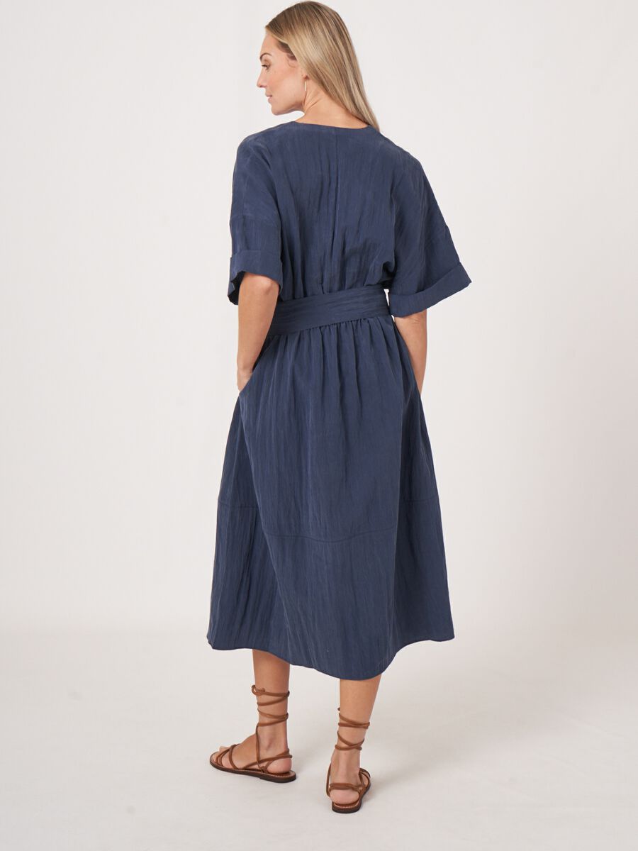 Repeat Cashmere Jurk Met Wijde Mouwen En Ceintuur