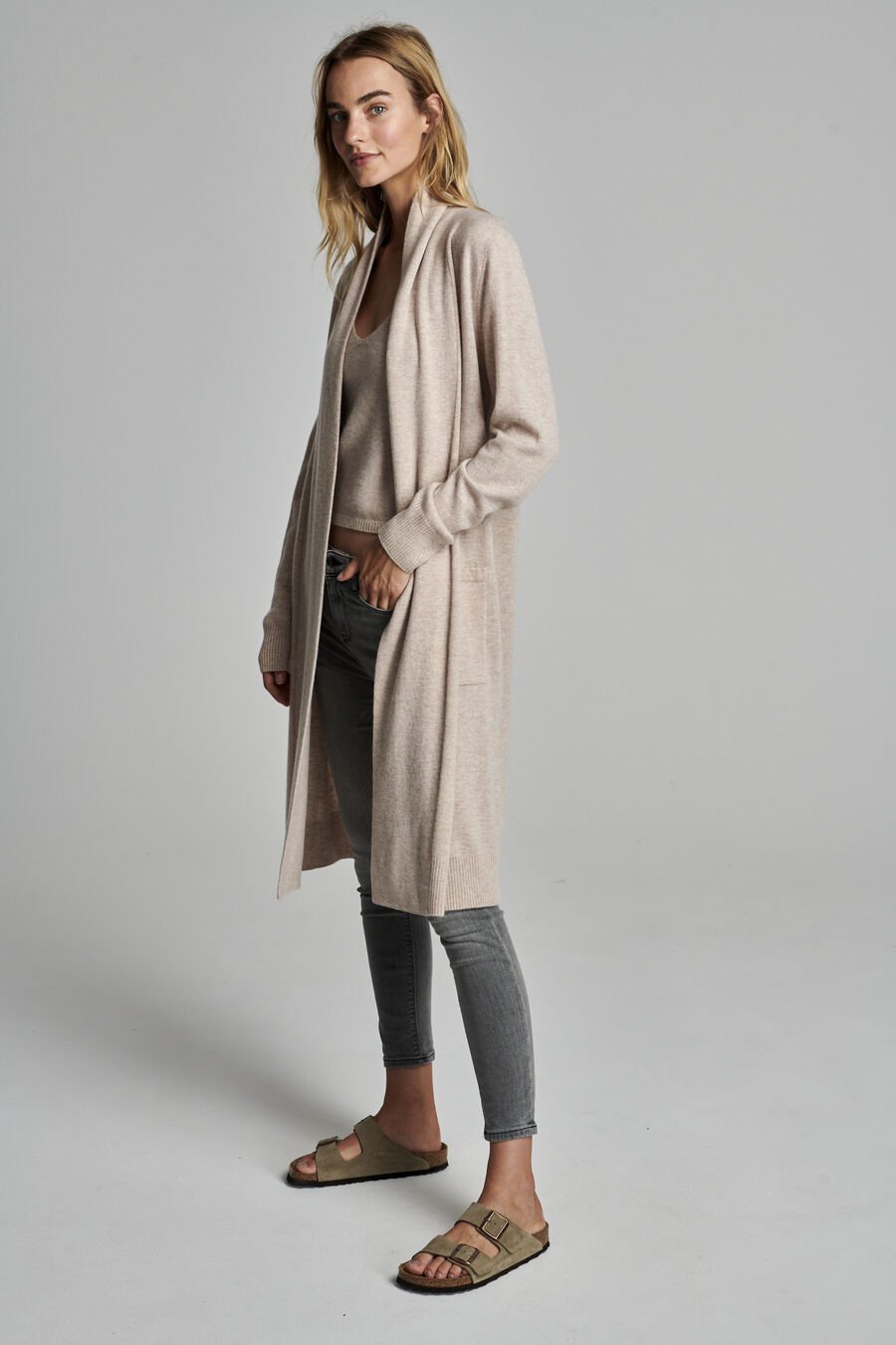 Repeat Cashmere Lang Open Cashmere Vest Met Zakken