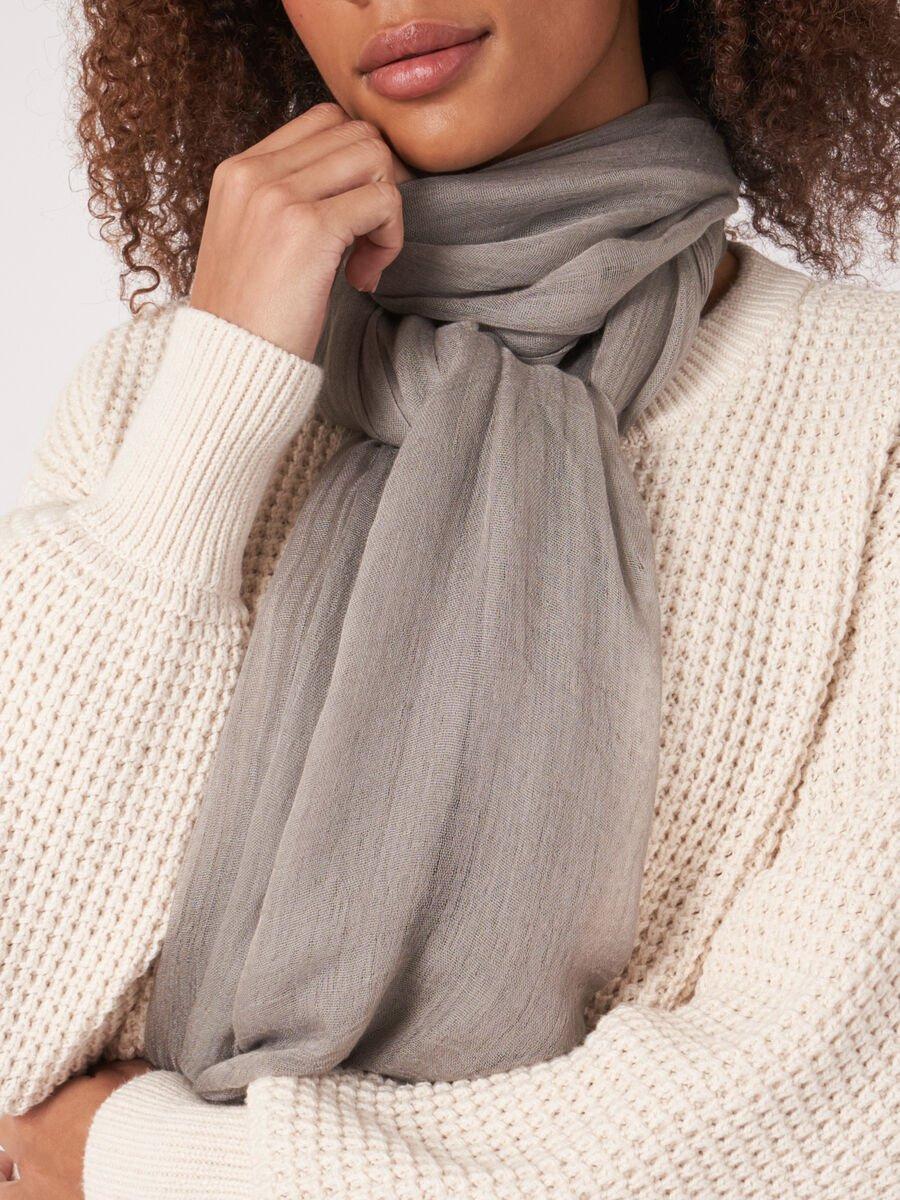 Repeat Cashmere Lichte Sjaal In Gekreukte Look