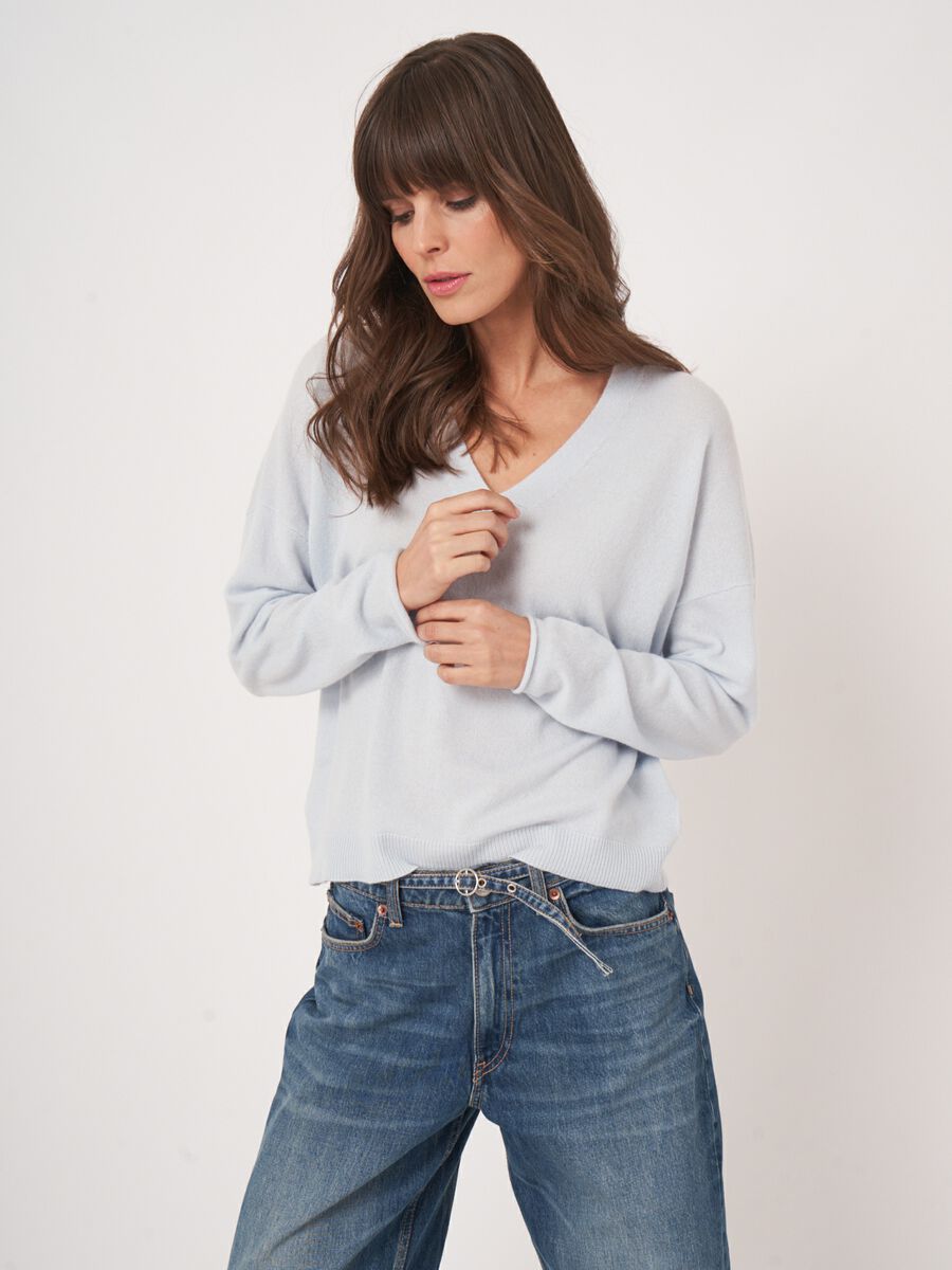 Repeat Cashmere Losvallende Cashmere V-hals Trui