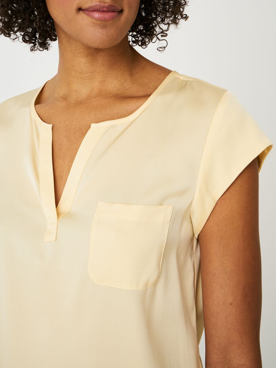 Repeat Cashmere Top Met Borstzakje