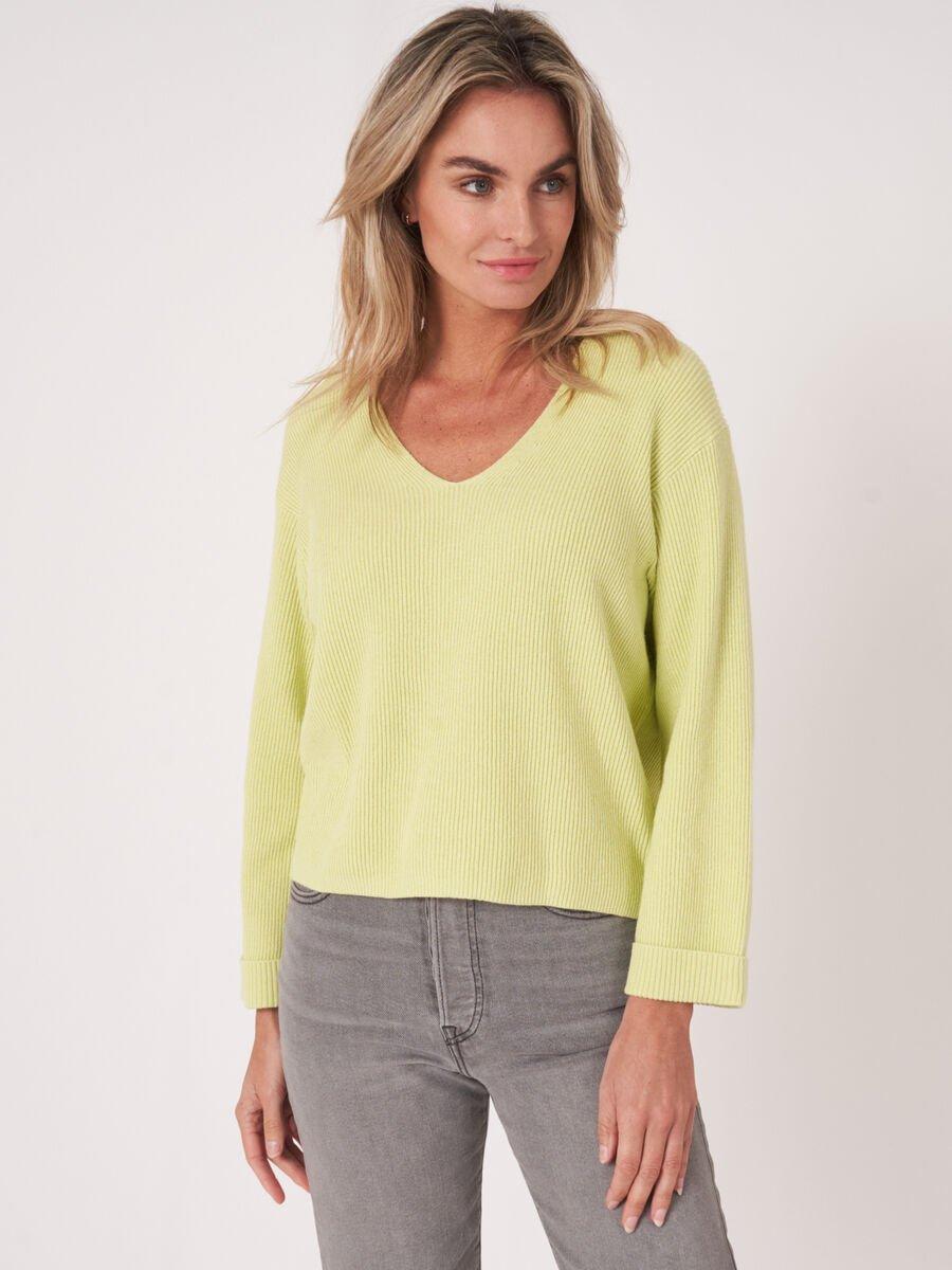 repeat cashmere Trui met fijne ribstructuur