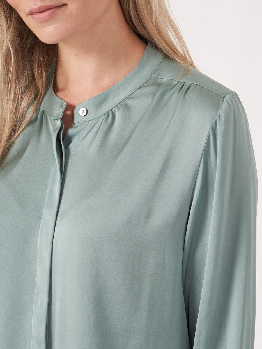 Repeat Cashmere Zijden Blouse Met Mao-kraag