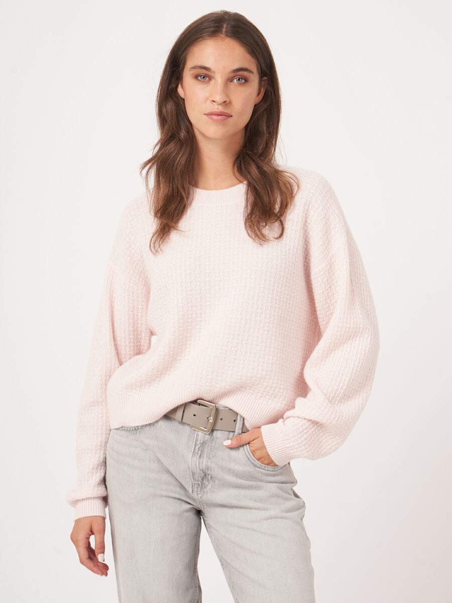 Repeat Cashmere Ronde Hals Cashmere Trui Met Structuur En Wijde Mouwen