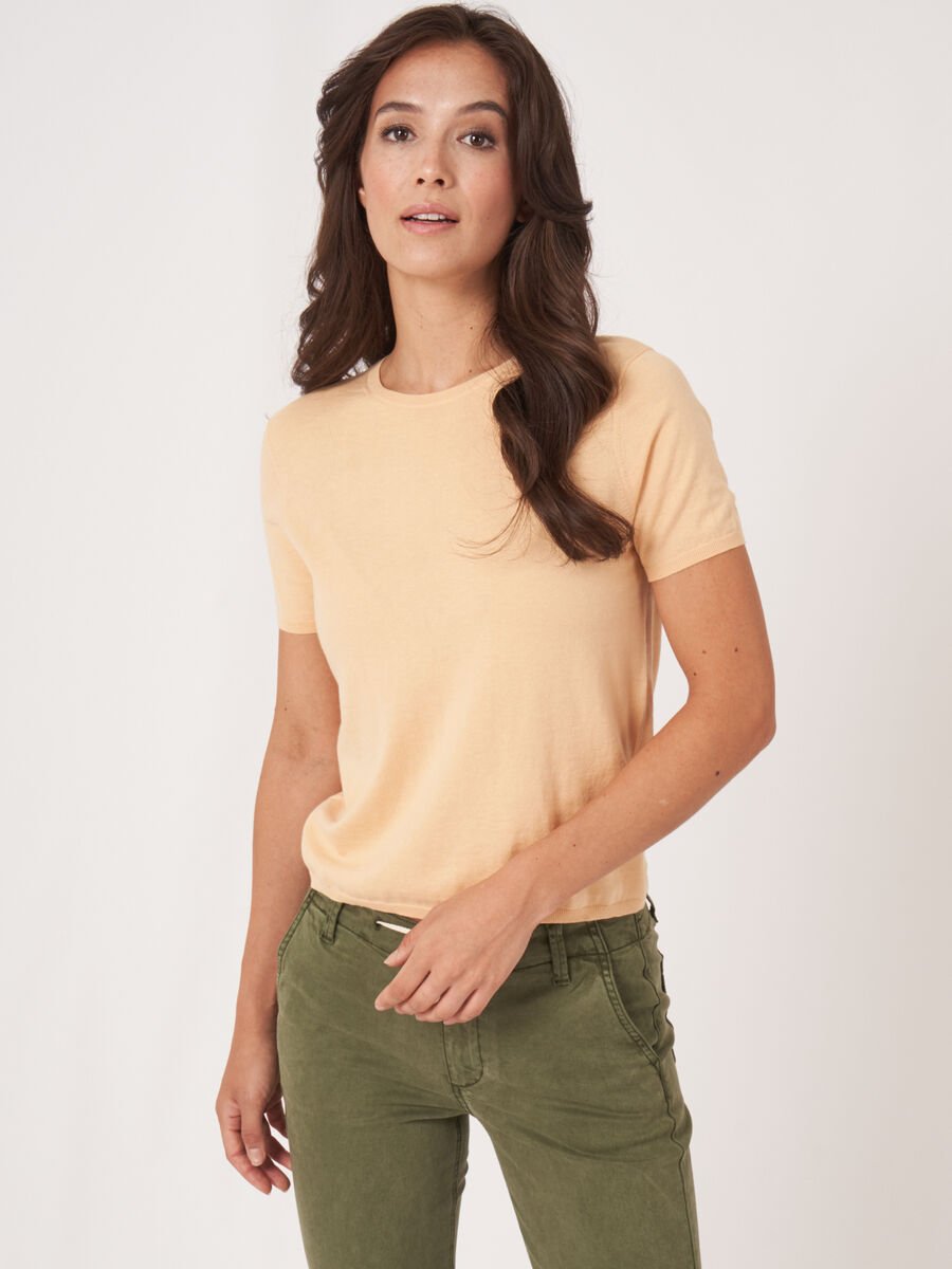 repeat cashmere Super fijngebreid T-shirt van cashmere-katoenmix