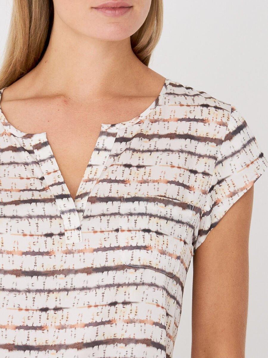 Repeat Cashmere Top Met Gestreepte Tie Dye Print En Borstzakje