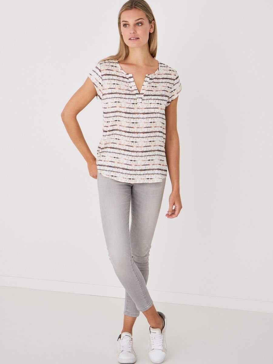 Repeat Cashmere Top Met Gestreepte Tie Dye Print En Borstzakje