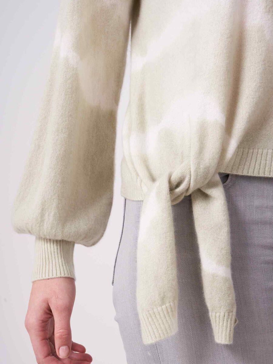 Repeat Cashmere Trui Met Tie-dye Print En Knoop Aan De Zoom Van Biologische Cashmere
