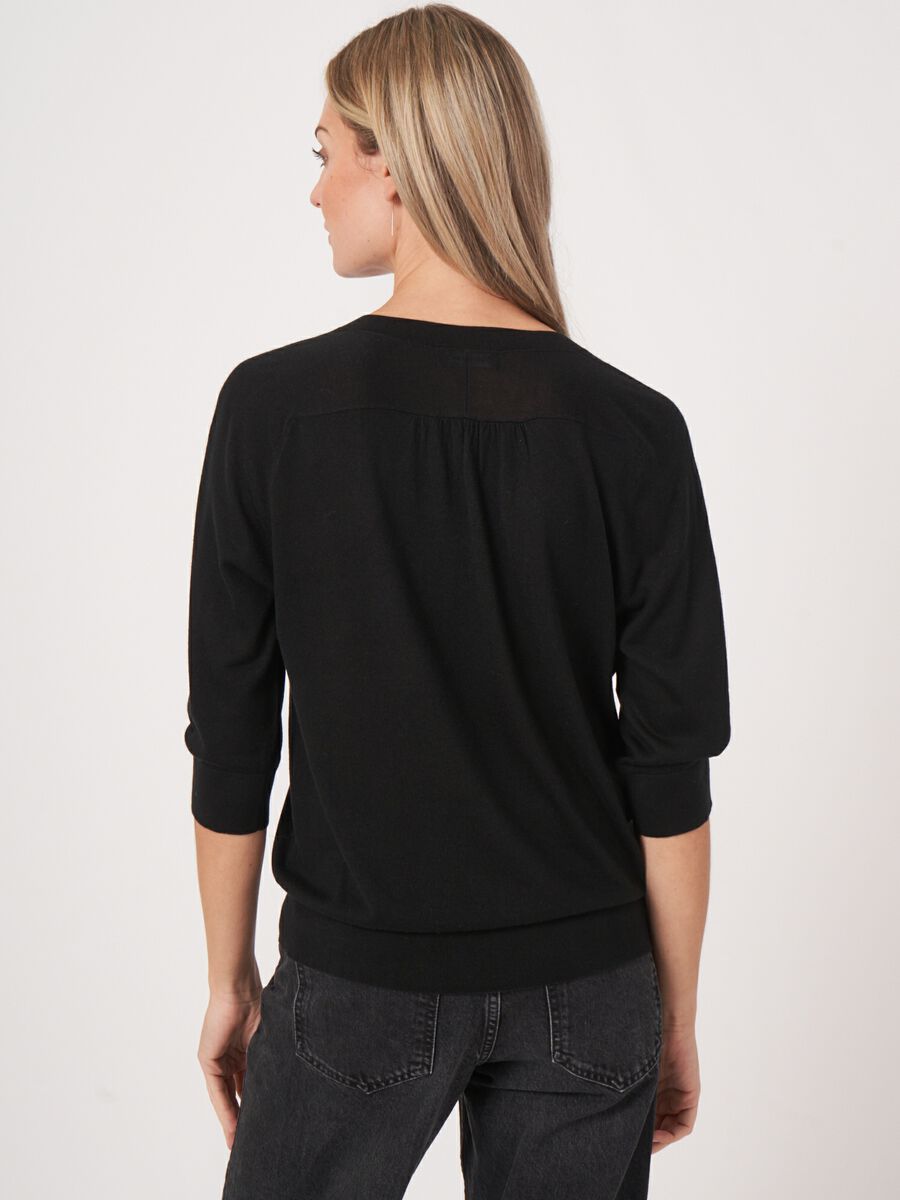 Repeat Cashmere Trui Van Cashmere Zijde Met Halve Mouw En Hals Met Splitje