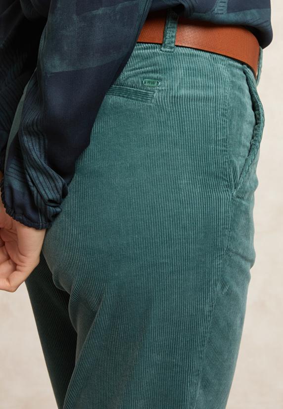 River Woods Comfortabele Ribfluwelen 7/8 Broek Saliegroen