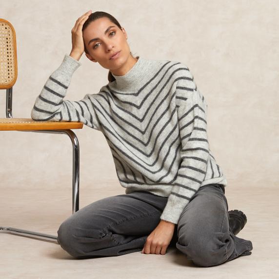 River Woods Gestreepte Merinotrui Opstaande Kraag Grijs