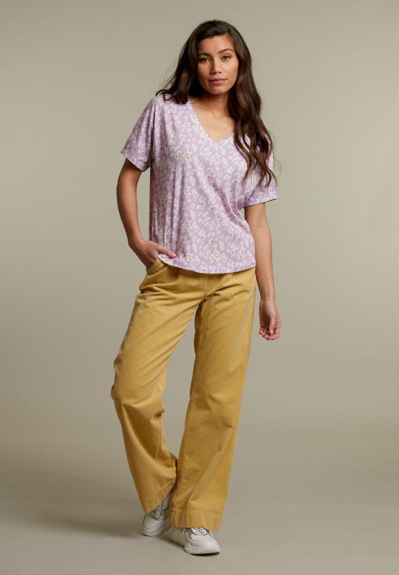 River Woods Lila T-shirt Met V-hals In Bloemenprint