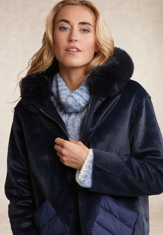 River Woods Mantel Met Capuchon Opgestikte Zakken Navy