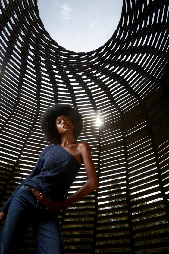 River Woods Asymmetrische Kabeltrui Indigo