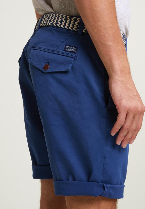 River Woods Basic Stretch Short Space