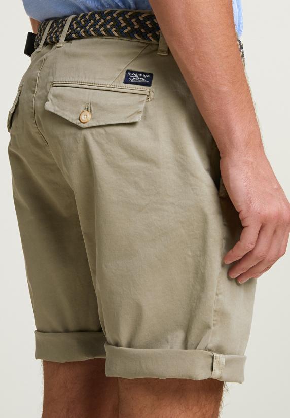 River Woods Basic Stretch Short Thyme