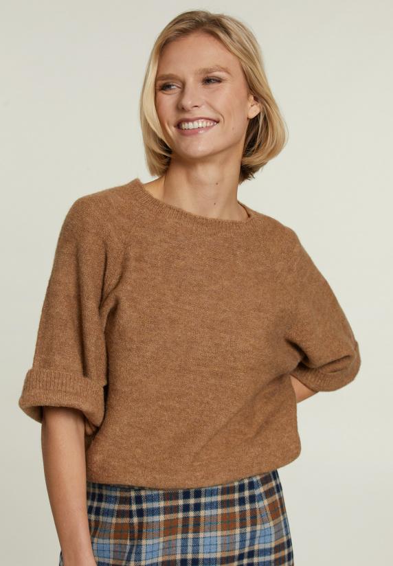 river woods Beige effen trui korte mouwen