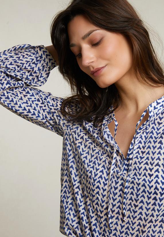 River Woods Blauw/beige Fantasie V-hals Blouse