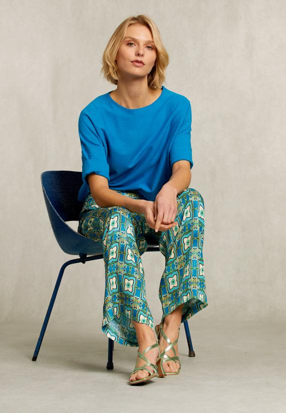 River Woods Blauwe Trui Ajour Op Rug