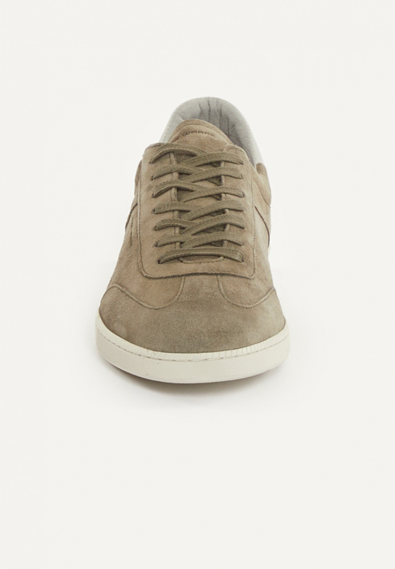 River Woods Daim Sneakers Met Veters Kaki