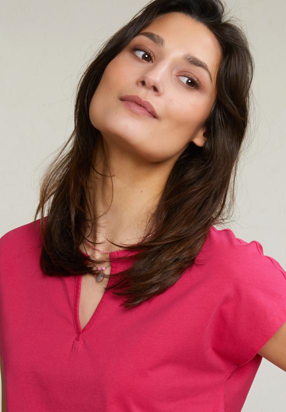 River Woods Fuchsia Mouwloze V-hals T-shirt