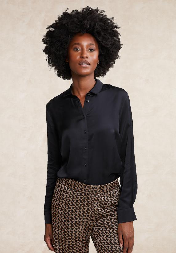 river woods Klassieke blouse zwart