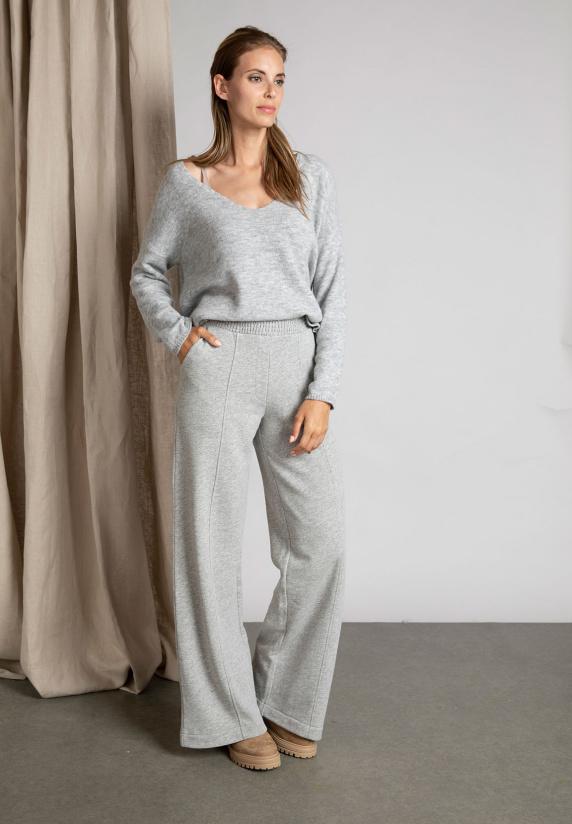 river woods Loszittende trui met V-hals in grijs