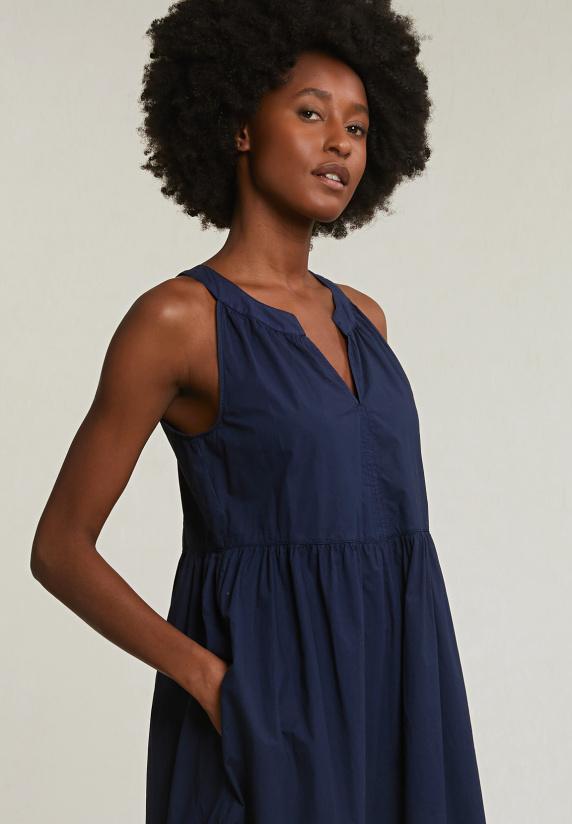 River Woods Navy Mouwloze V-hals Jurk