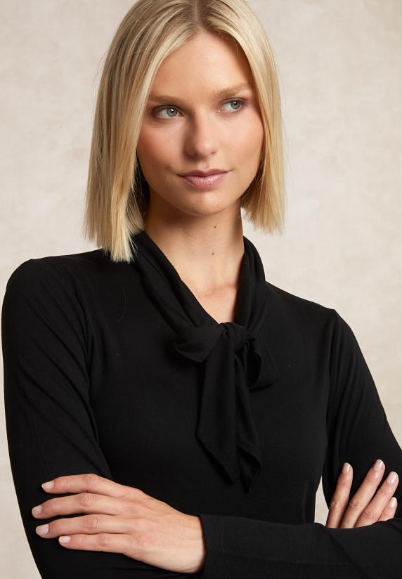 River Woods T-shirt Met Strik Zwart