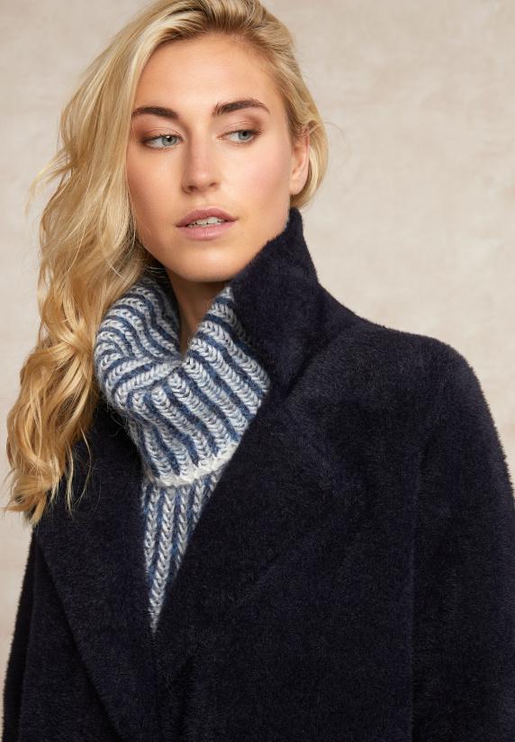 River Woods Zachte Klassieke Mantel 2 Knopen Navy