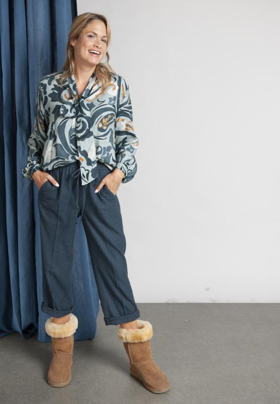 river woods Slipoverblouse met verwijderbare sjaal in blauw