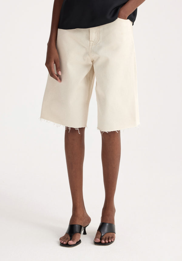 Róhe Baggy Fit Denim Shorts | Ecru