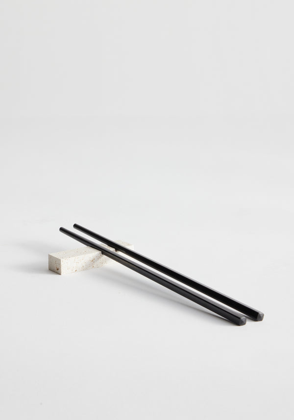 Róhe Chopstick Holders | Travertine
