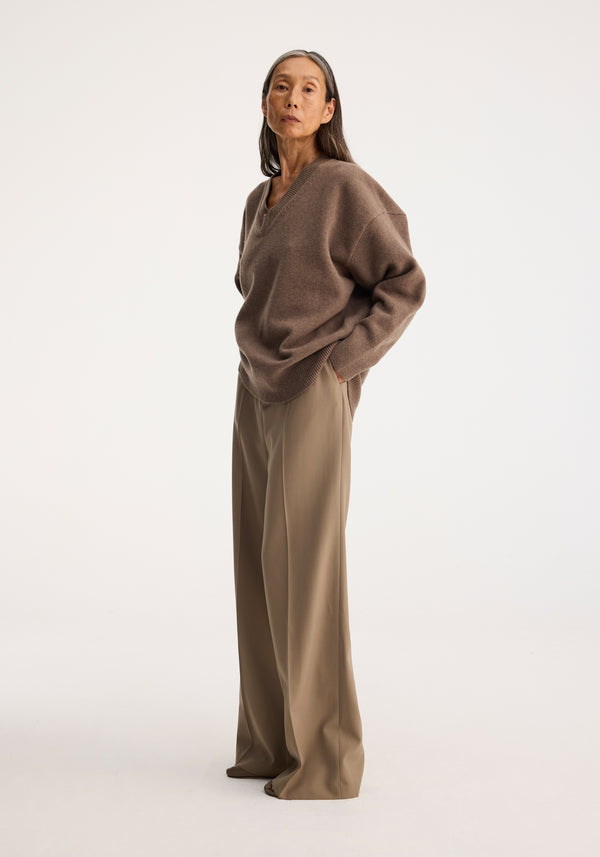 róhe classic v-neck jumper | taupe melange