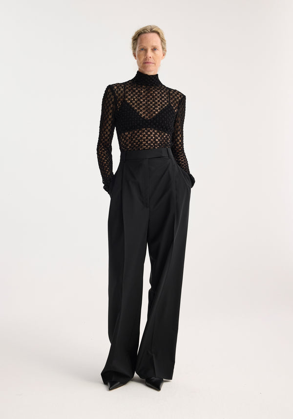 Róhe Geometrical Lace Turtleneck Top | Black