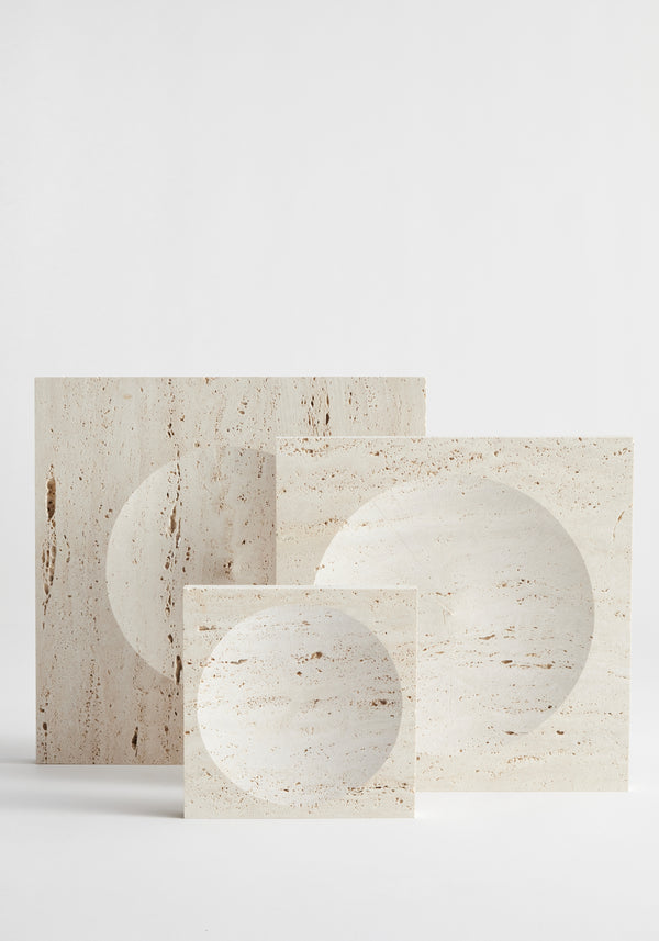 Róhe Large Tray | Travertine